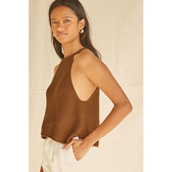 Forever 21 Tops - f o r e v e r 2 1 • sweater cami